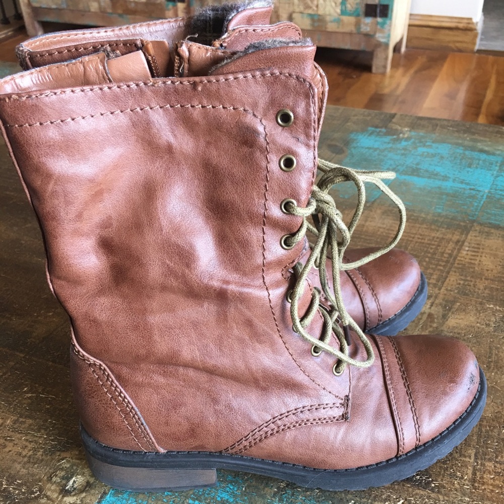 Woman’s Boots